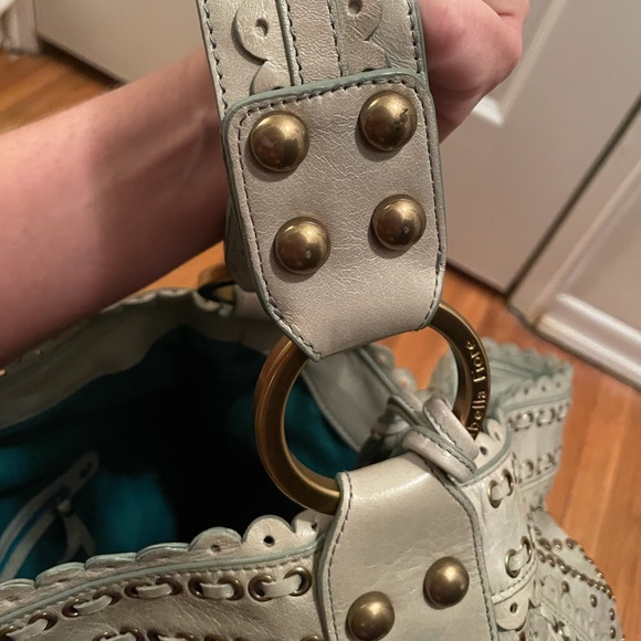 Isabella Fiore Bag - Picture 7 of 11